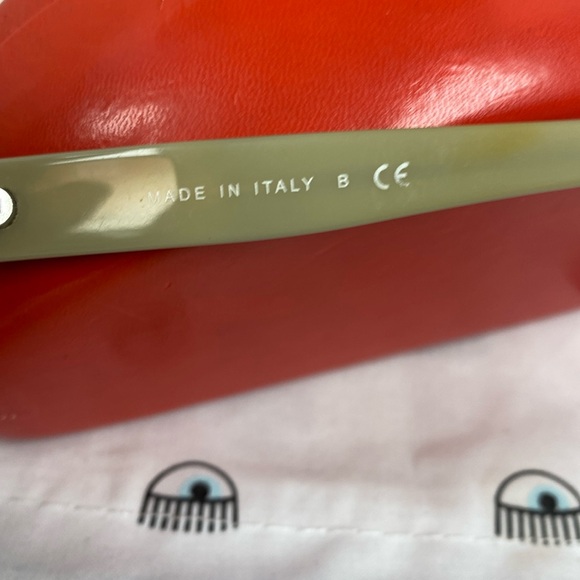 Chanel Tortoise Logo Frames Tinted Lenses Sunglasses Made in Italy 🇮🇹